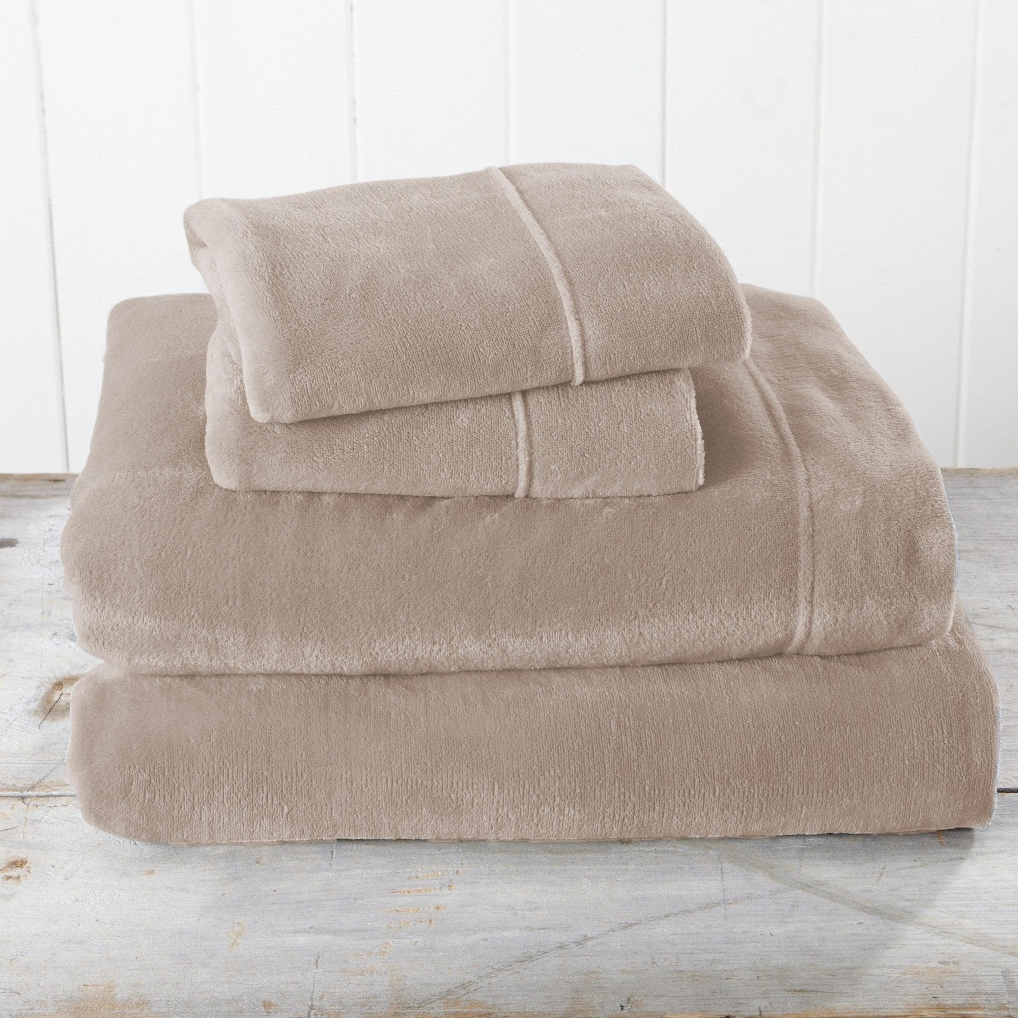 Solid Plush Sheet - Velvet Luxe Collection