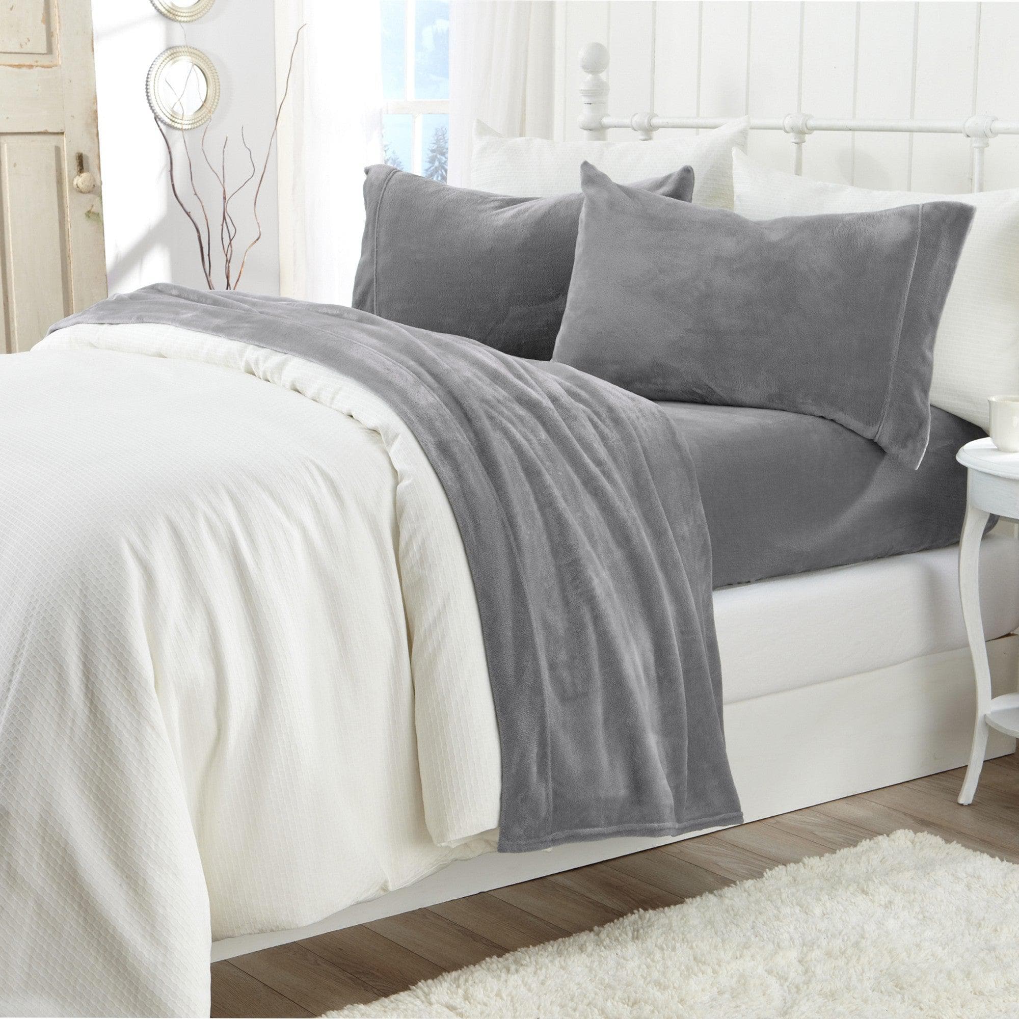 Solid Plush Sheet - Velvet Luxe Collection